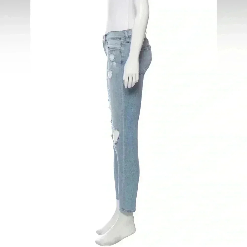 FRAME Le Skinny Distressed Mid Rise Lightwash Denim Jean - Picture 2 of 4